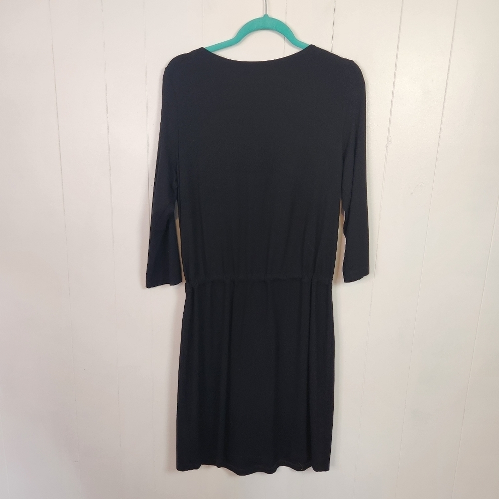 L.L. Bean Dress Womens Size Medium Black Stretch Jersey Knit 3/4 Sleeves V-Neck - Picture 9 of 13